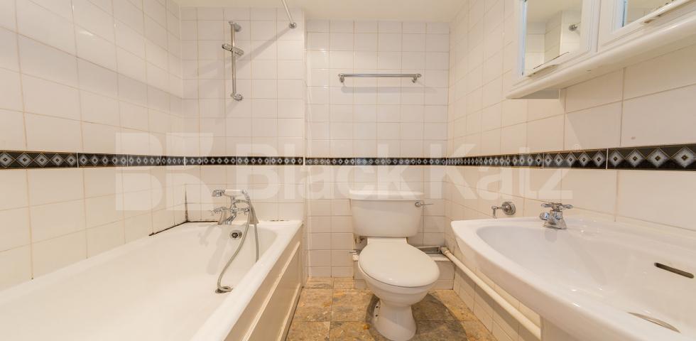 			CHEAP WESTMINSTER COUNCIL TAX!, 1 Bedroom, 1 bath, 1 reception Flat			 Portnall Road, MAIDA VALE 